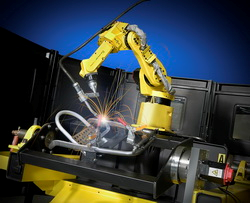 FANUC提供各种规格的弧焊机器人